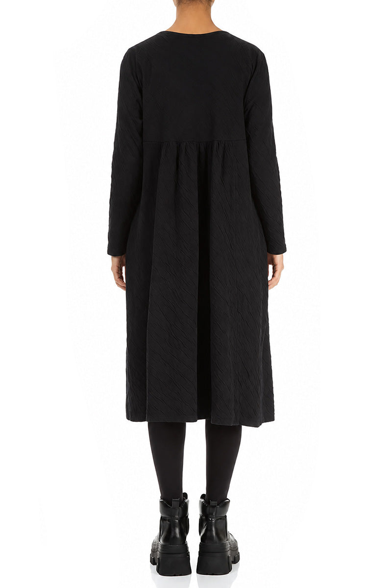 Romantisches Kleid aus Baumwolle mit V-Ausschnitt und Wellenstruktur