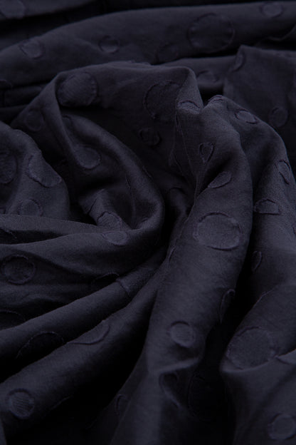 Jupe en soie et coton violet foncé à pois