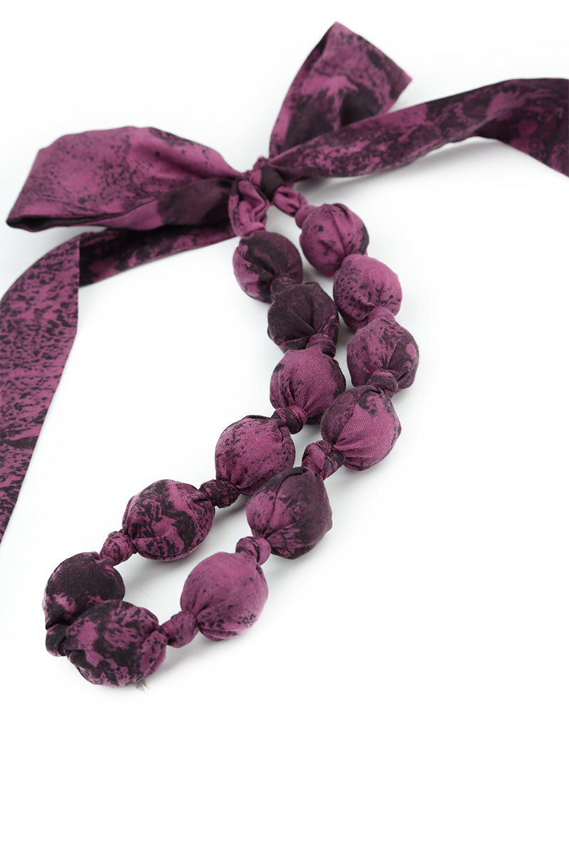 Short Magenta Marble Silk Cotton Bead Necklace