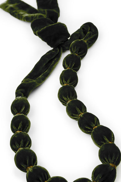 Short Pine Green Silk Velvet Bead Necklace