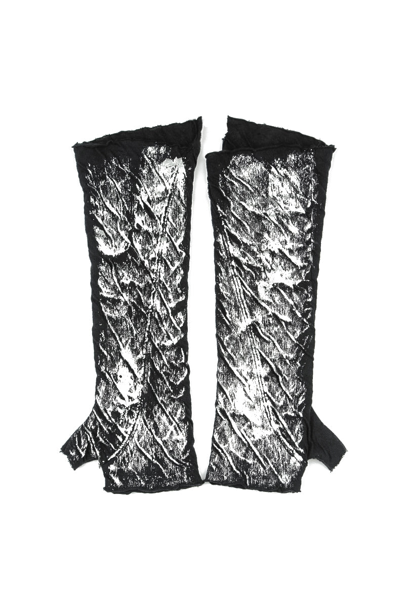 Silver Metallic Grey Wavy Cotton Wristlets 4
