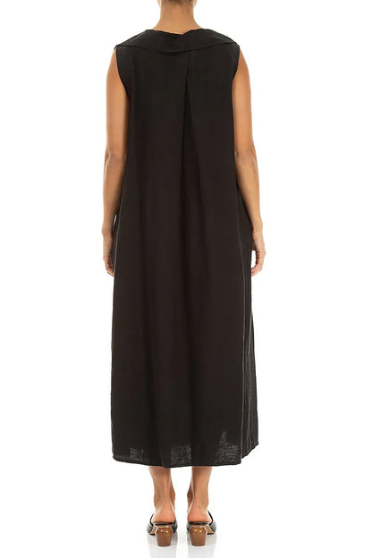Ärmelloses schwarzes Leinenkleid in A-Linie