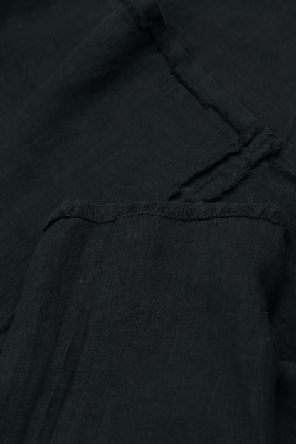 Robe noire en lin asymétrique sans manches