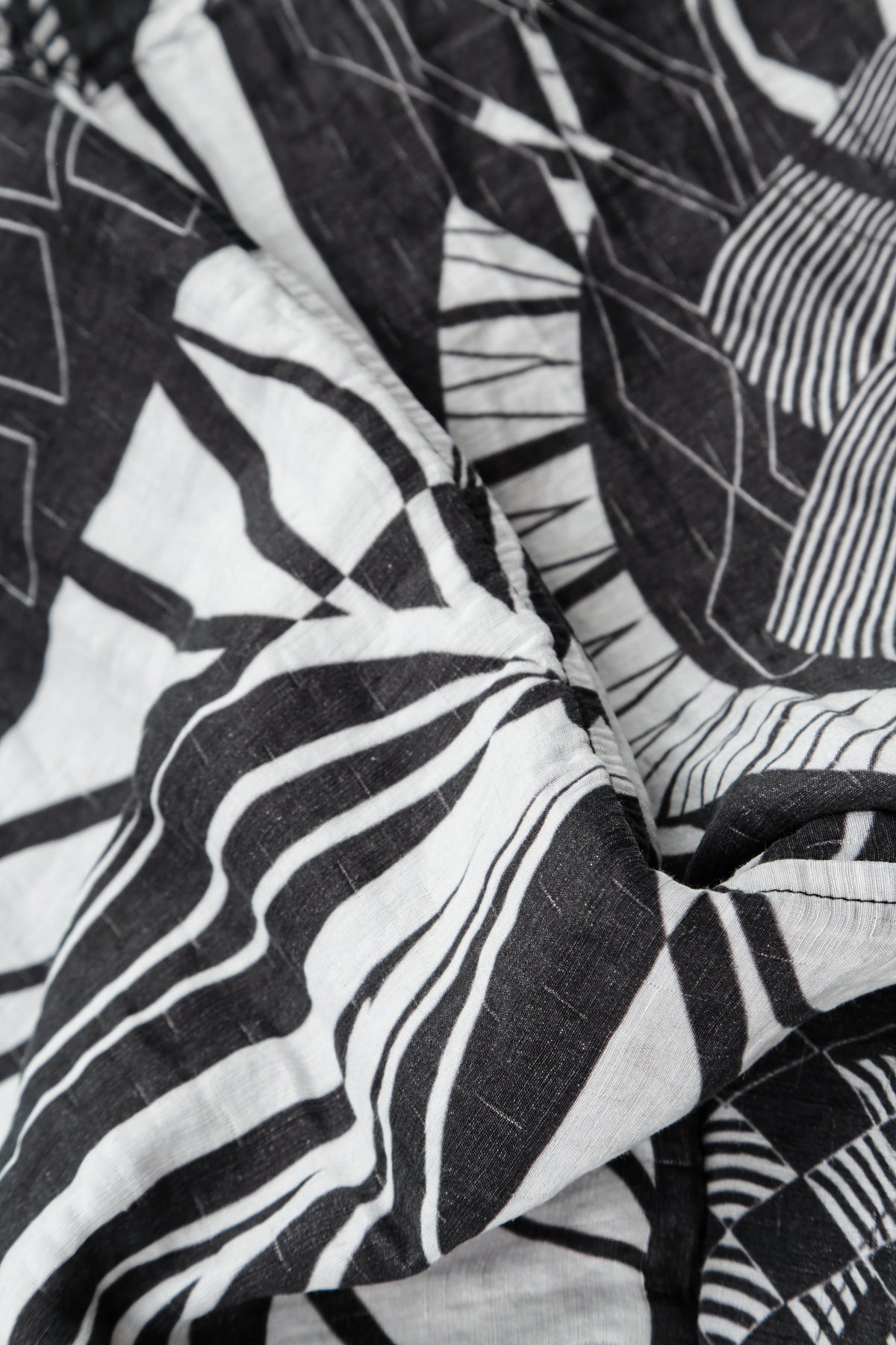 Textured Orbit Silk Linen Scarf