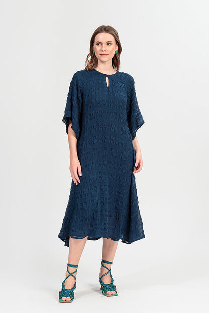 Stufenkleid aus kobaltblauer, heller Seide