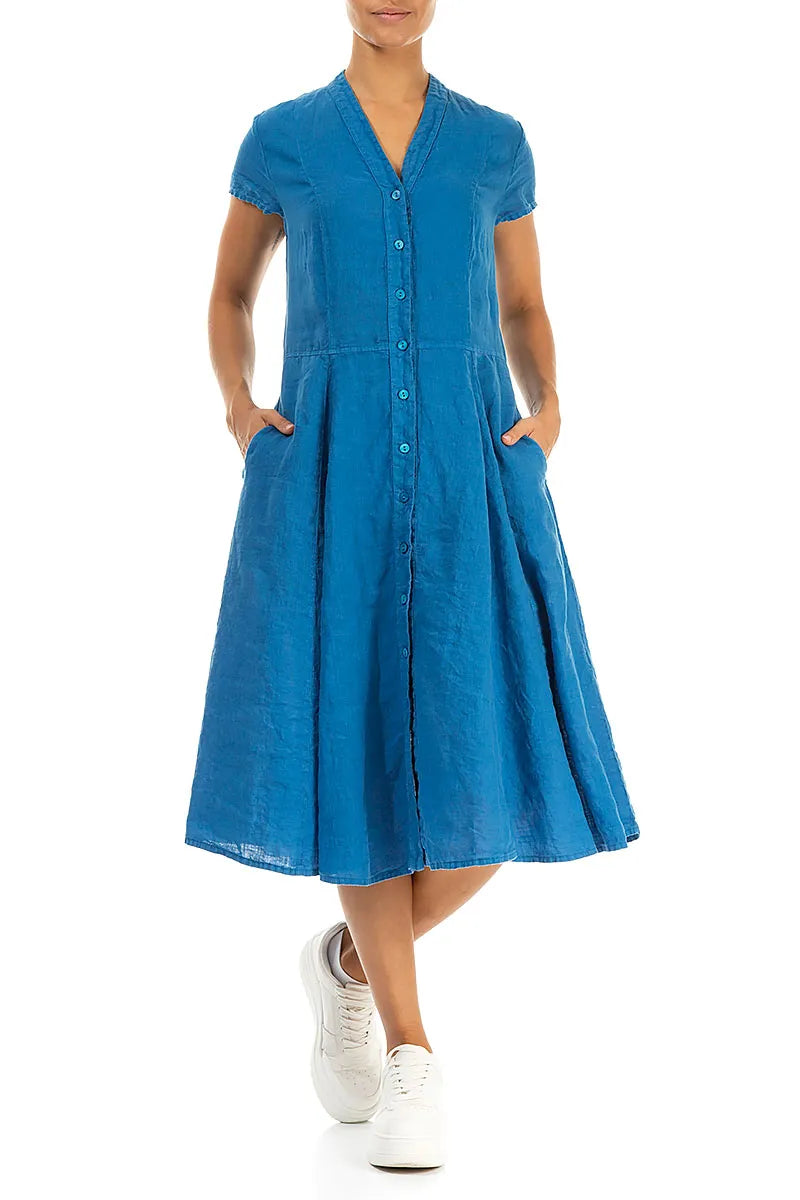 Robe trapèze en lin bleu cobalt avec boutonnage et col en V