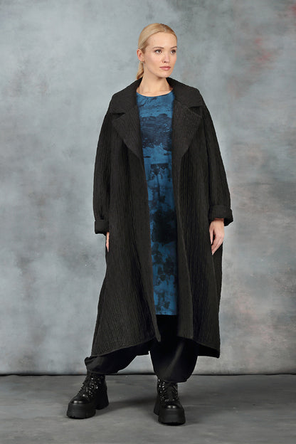 Wide Collar Black Quilted Silk Coat