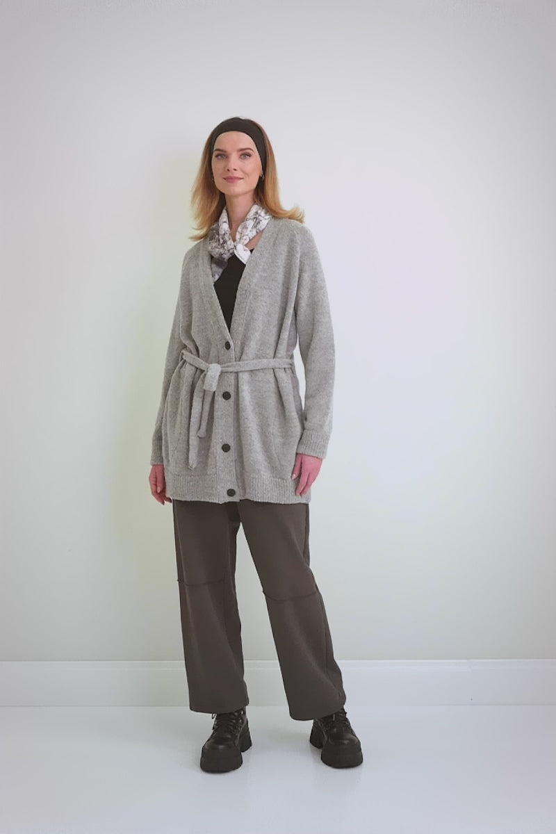 Buttoned V-Neck Light Grey Wool Cardigan 7