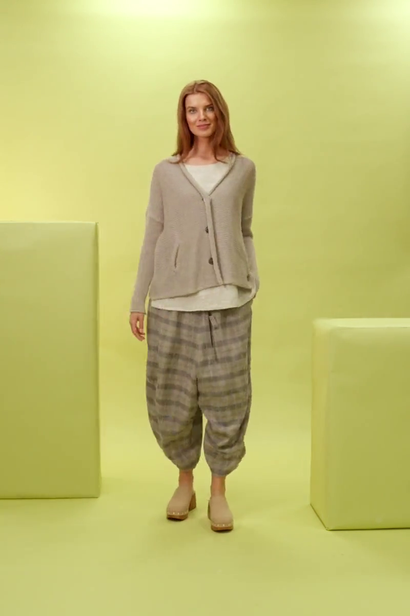 Buttoned Natural Linen Cardigan 7