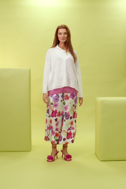Culotte aus Leinen mit weiten Beinbündchen und Blütenmotiv