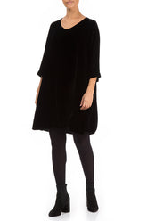 Elegant Black Silk Velvet Dress 3