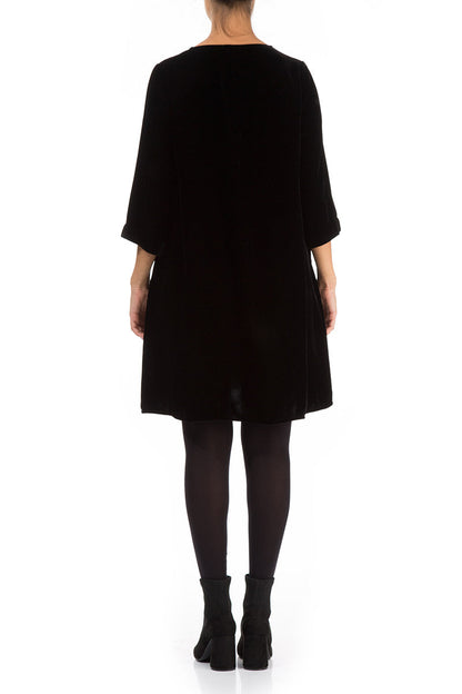 Elegant Black Silk Velvet Dress 2