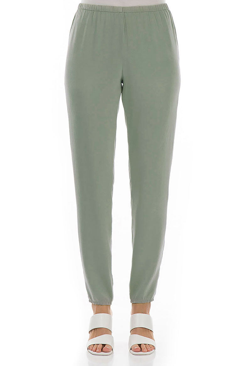 Stylish Pistachio Silk Leggings 1