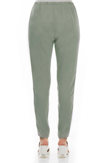 Stylish Pistachio Silk Leggings 2